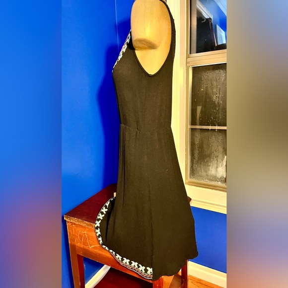 Skies Are Blue Mini Dress. Black with colorful neckline. Women Size Medium. - Picture 16 of 16